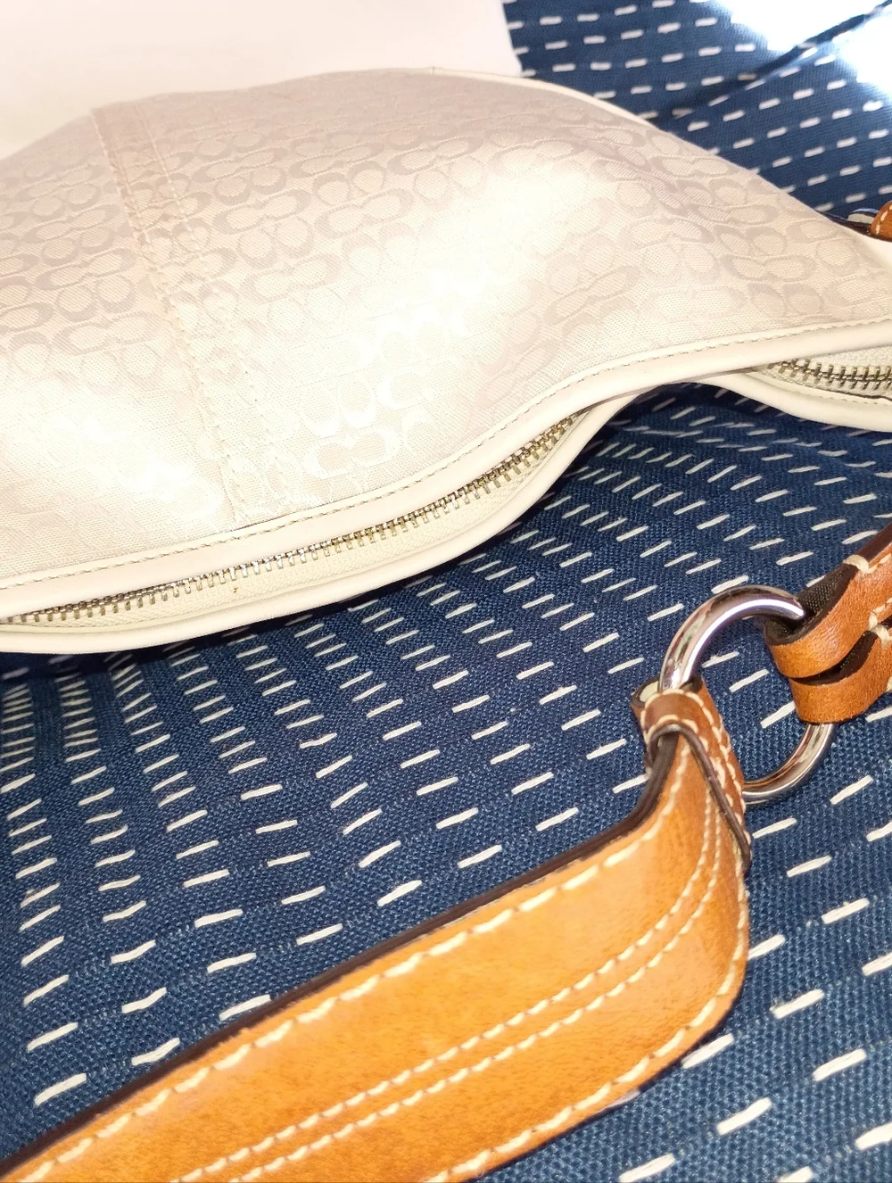 Coach NWOT Y2K White Signature Hobo Vintage Bag 1460 Jacquard Leather Spring - Picture 15 of 15